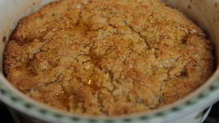 Апельсиновый пудинг с золотистым сиропом