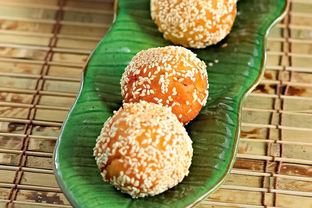 Десертные шарики с инжиром