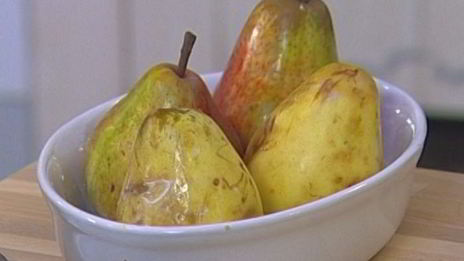 груши, запеченные с граппой