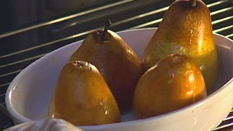груши, запеченные с граппой