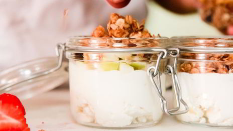 йогурт с домашней гранолой