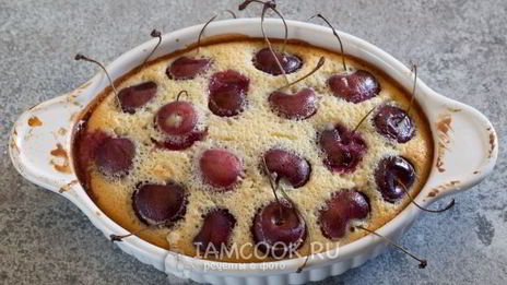 клафути с черешней