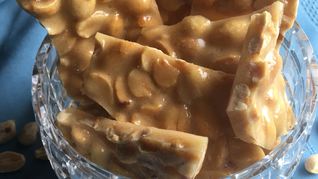 Козинаки из арахиса в микроволновке