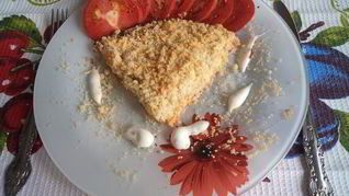 Крамбл с томатами