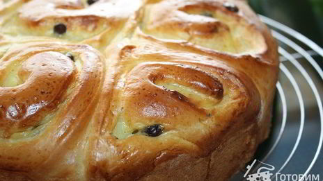 булочки-бриоши с кремом патисьер