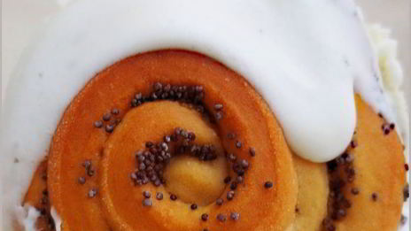 булочки со сливочным кремом