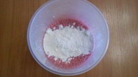 клубничный заварной крем