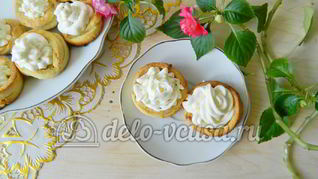 Корзинки со сливочным кремом