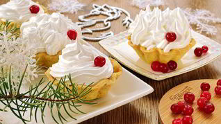 Корзиночки из нута с белковым кремом