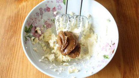 крем для торта с вареной сгущенкой и маслом