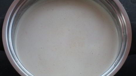 кростата с клубникой и миндальным заварным кремом