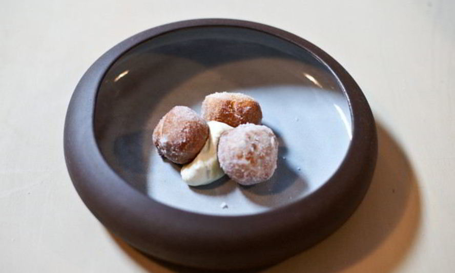 Рецепт пончиков с ванильным кремом