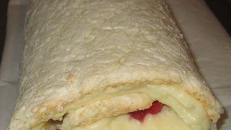 рулет на белках с заварным кремом