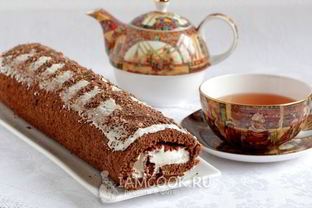 Шоколадный рулет с кремом