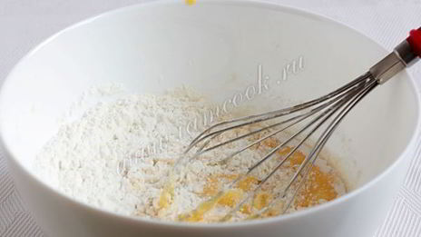 шоколадный рулет с кремом