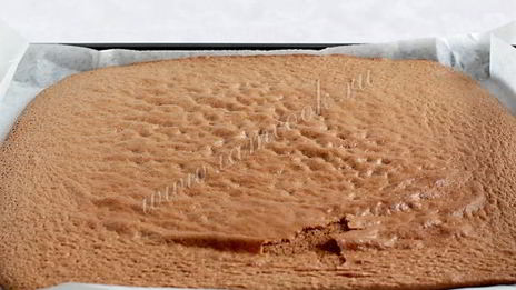 шоколадный рулет с кремом