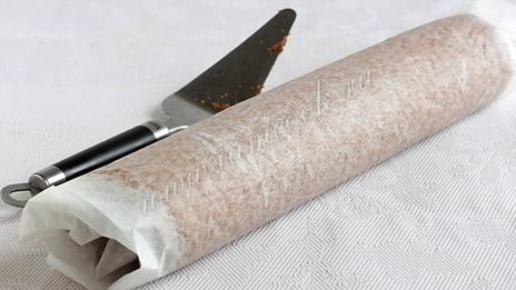 шоколадный рулет с кремом