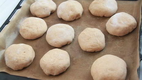 шведские колобки из спельты с шоколадным кремом