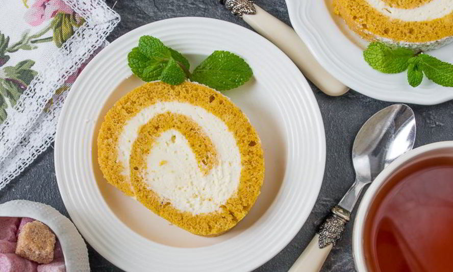 Рецепт тыквенного рулета с кремом из сливочного сыра