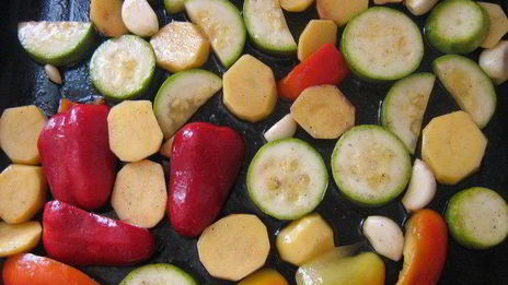 запеченная курица с травами, тыквенным крем-брюле и овощами осенняя рапсодия