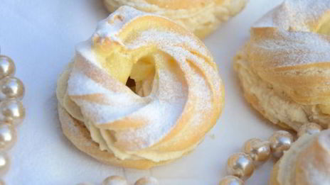 заварные колечки с творожным кремом