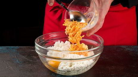 морковный пудинг с рисом и творогом