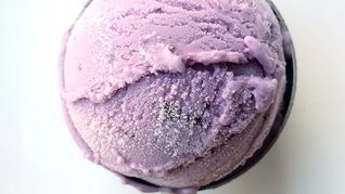 Чернично-лавандовое мороженое