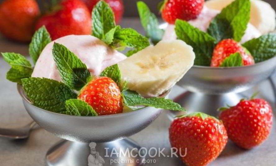Рецепт мороженого из банана и клубники