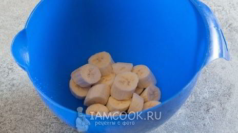 мороженое из банана и клубники