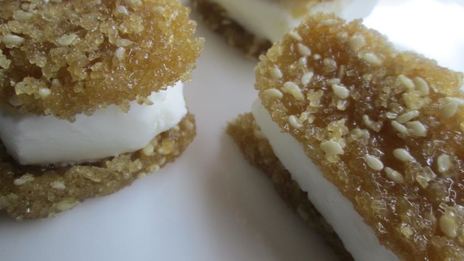 мороженое из йогурта с козинаками