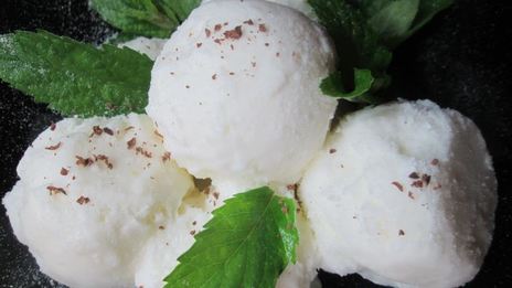 мороженое из йогурта с козинаками