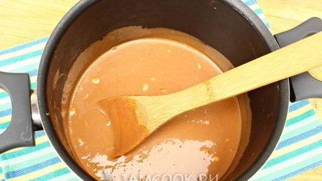 мороженое из шоколада и зефира