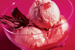 Мороженое клубника-каркаде