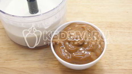 новогодний десерт-мороженое крем-брюле