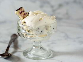 Пломбир в мороженице