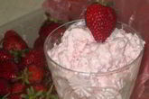 Творожно-клубничное мороженое