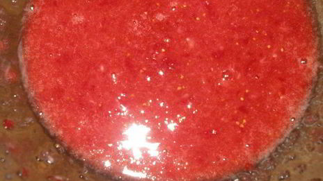 творожный торт-мороженое с клубникой