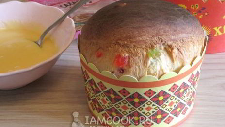 кулич на сметане с цукатами