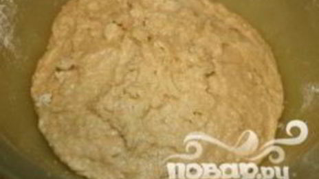 кулич с орехами