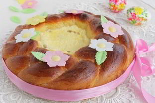 Кулич с творожной начинкой