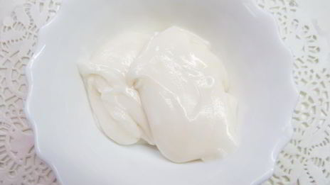 нежный заварной кулич