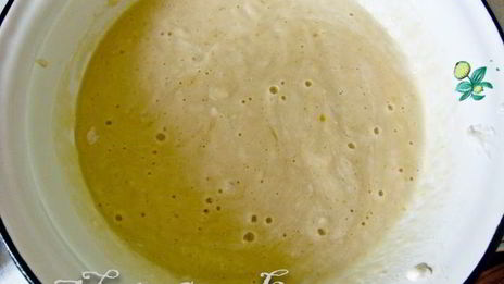 ореховые пасхальные булочки