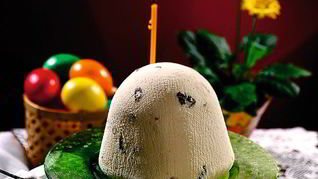 Пасха творожная с изюмом