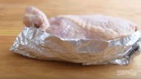 пасхальная курочка из окорочков с яблочками