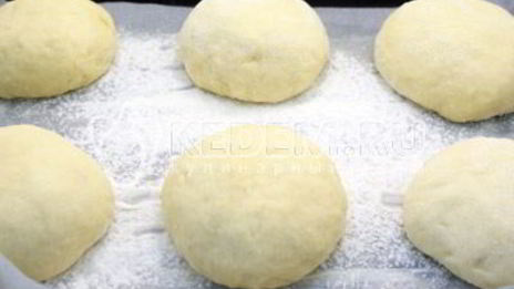 пасхальные булочки с курагой