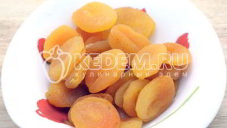 пасхальные булочки с курагой