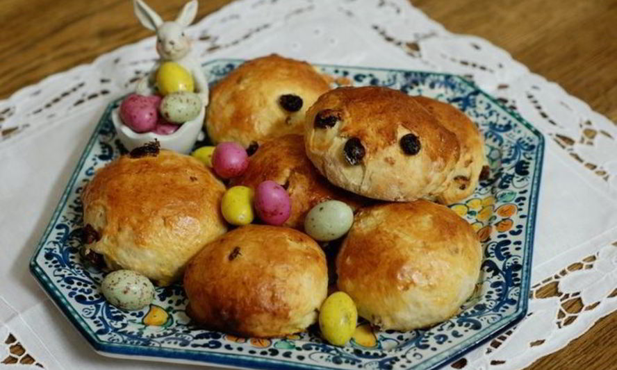 Рецепт пасхальных булочек с творогом