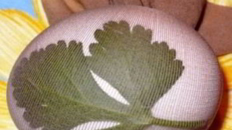 пасхальные крашеные яйца