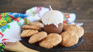 Пасхальные миндальные макаруны