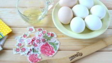 пасхальные яйца с цветами